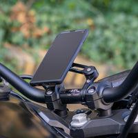SP CONNECT Moto Bundle II AVM Xtreme | SPC+ | Supporto compatibile con iPhone 14 Pro Max | Supporto per cellulare per moto | Supporto per cellulare smartphone | Accessori ammortizzati per scooter SP CONNECT Moto Bundle II AVM Xtreme | SPC+ | Supporto compatibile con iPhone 14 Pro Max | Supporto per cellulare per moto | Supporto per cellulare smartphone | Accessori ammortizzati per scooter